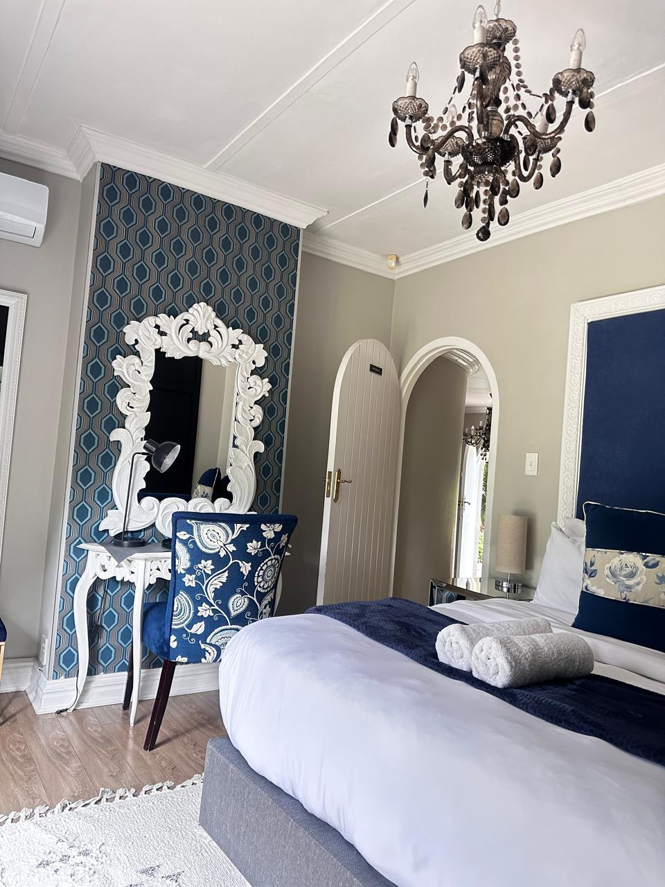 Room 2 deluxe queen room at Cherry Nest
